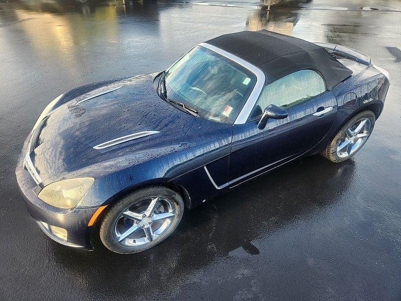 2007 Saturn Sky Red Line