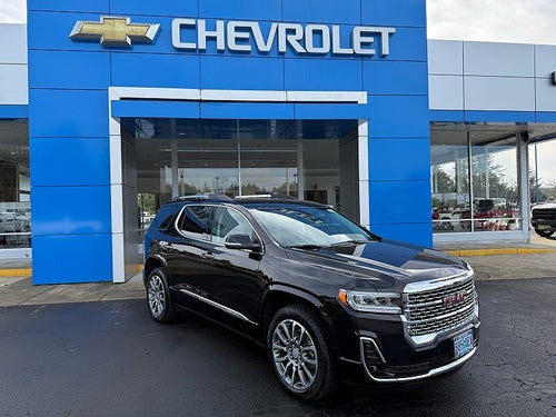 2023 GMC Acadia Denali