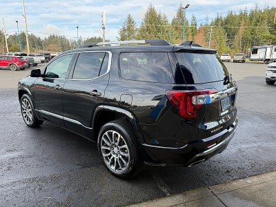 2023 GMC Acadia Denali