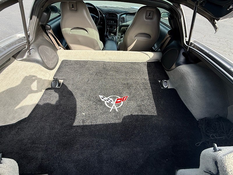 2004 Chevrolet Corvette Base