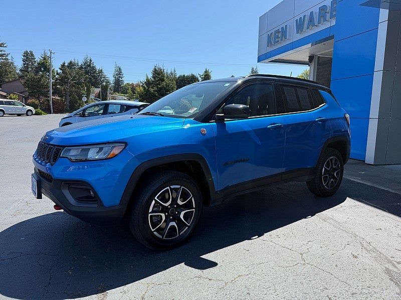 2025 Jeep Compass Trailhawk