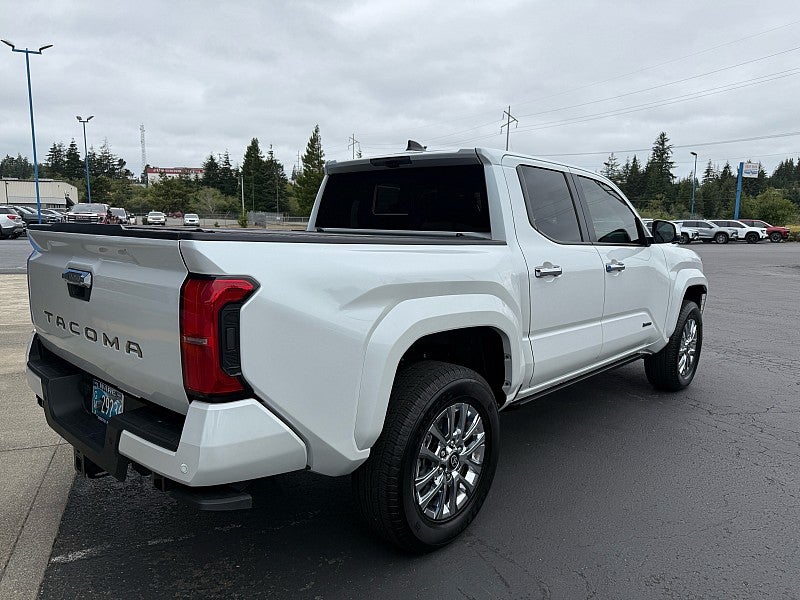 2024 Toyota Tacoma 4WD SR5